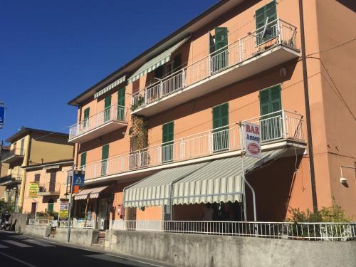 Pugliola Apartment | Appartamento Un Giorno Di Sole