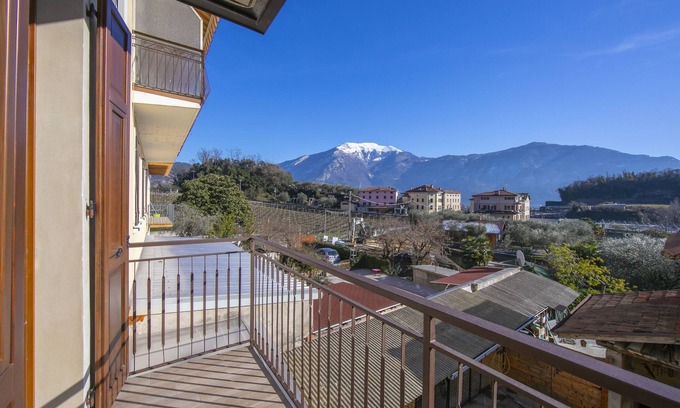 Riva del Garda Apartment | Appartamento Verde, Riva del Garda, Italy