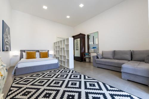Montecalvario Apartment | Appartamento Via Toledo 55 - Palazzo della Porta
