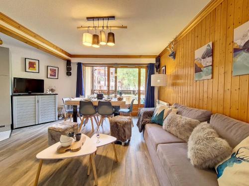 Saint-Martin-de-Belleville Apartment | Appartement lumineux 3 pièces · Balcon Sud/Ouest · Proche pistes et commerces · Non fumeur - FR-1-344-737