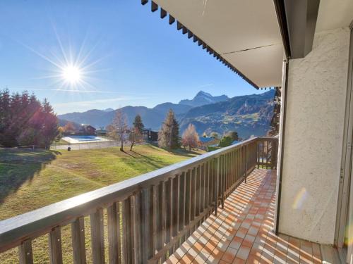 Notre-Dame-de-Bellecombe Apartment | Appartement cosy à Notre-Dame-de-Bellecombe, piscine, skis aux pieds - FR-1-505-74
