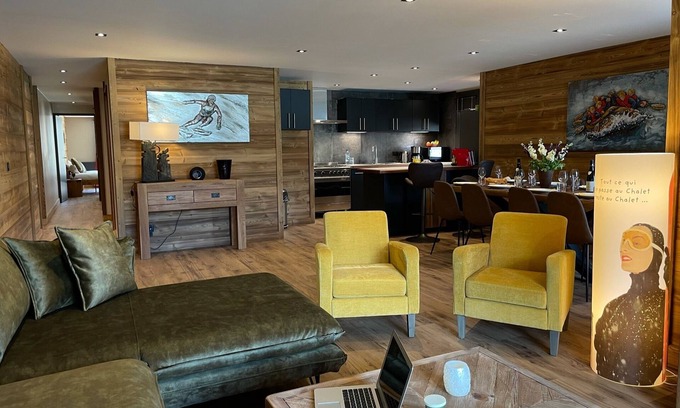 Bourg-Saint-Maurice Apartment | Appartement Tetra Mountain view