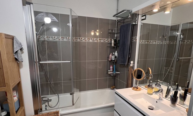 Rosny-sous-Bois Apartment | Appartement 2 Chambres Proche Paris