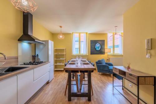 Roubaix Apartment | Appartement 2 chambres proche metro et parking
