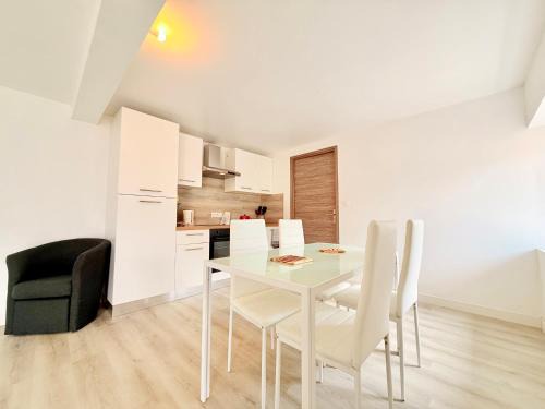 Ornans Apartment | Appartement 2 Personnes Terrasse privée