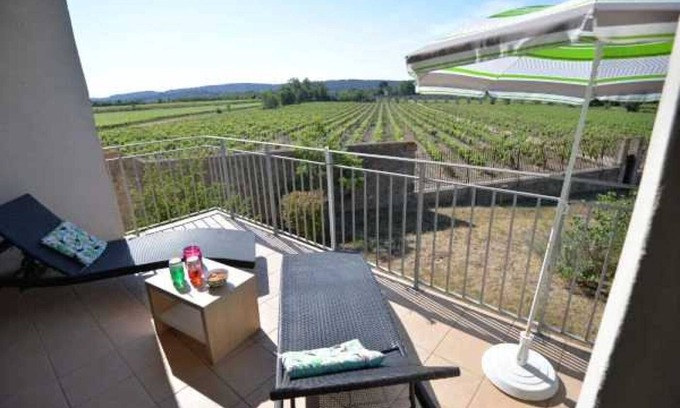 Azille Apartment | Appartement 3 étoiles - Piscine - ccbbbi0