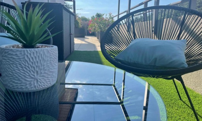 Mandelieu-La-Napoule Apartment | APPARTEMENT 3 pièces TOIT TERRASSE de 78m2 A 5 MN DES PLAGES