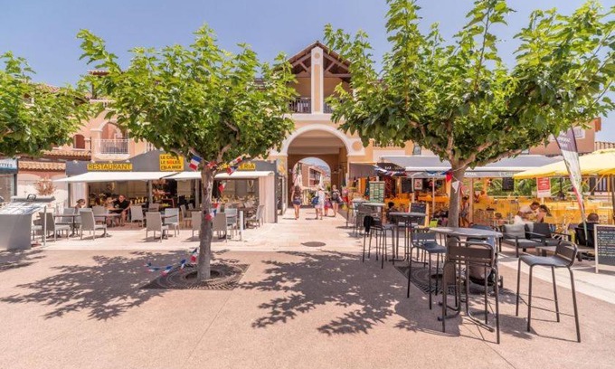 Le Dramont Apartment | Appartement 4 personnes Cap Estérel centre du village