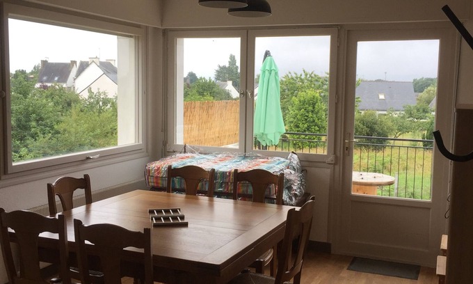 Nevez Apartment | Appartement 6 Personnes, 85m2 Avec Terrasse, Coeur de Bourg à 10mm de la Plage