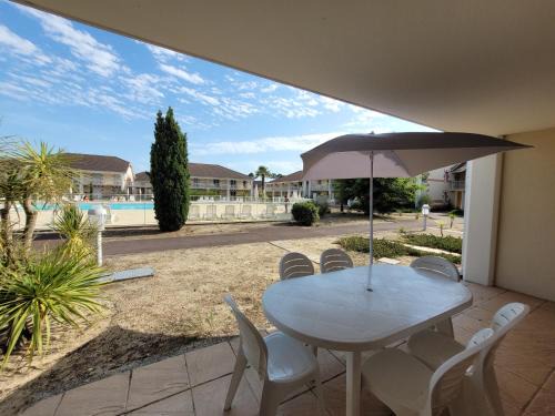 Le Verdon-sur-Mer Apartment | Appartement 6 places proche plage et avec piscine