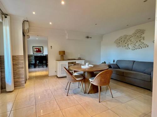 Ensues-la-Redonne Apartment | Appartement "Anthénors" - Domaine Ciel et Mer