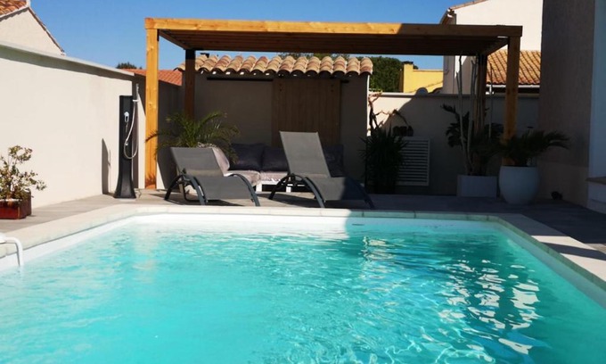 Salin-de-Giraud House | Appartement au dessus de la maison du Saunier
