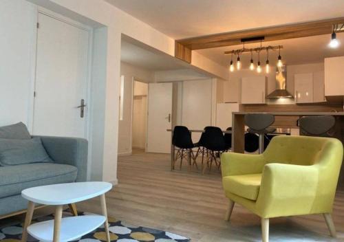 Ornex Apartment | Appartement avec Jardin aux portes de Genève