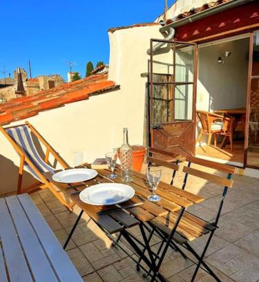 Aups Apartment | Appartement avec terrasse tropezienne, Aups
