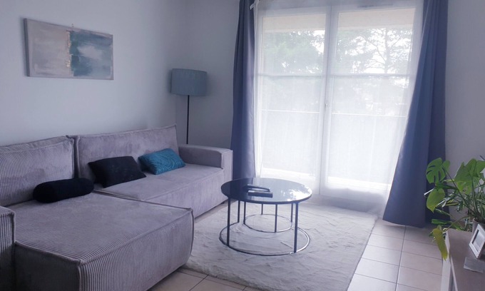 Blois Apartment | Appartement Blois Face à la Loire et Près de la Gare et Centre Ville
