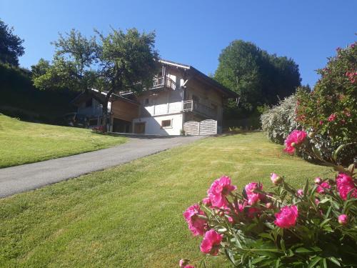 Saint-Jean-dʼAulps Apartment | Appartement Borne