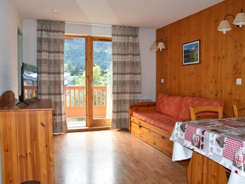 Pralognan-la-Vanoise Apartment | Appartement cosy avec piscine, proche centre et téléphérique - 4 pers. - FR-1-464-165