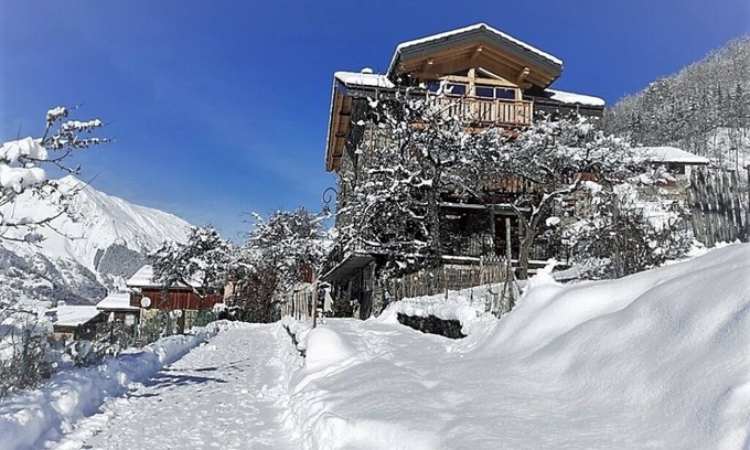 Les Varcins Apartment | Appartement Chic Le Marmotton - Chalet Neuf - 4pers - Les 3 Vallées - Lit Cabane