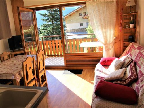 Saint-Jean-de-Sixt Apartment | Appartement cosy avec balcon, parking individuel et WiFi à Saint-Jean-de-Sixt - FR-1-459-165