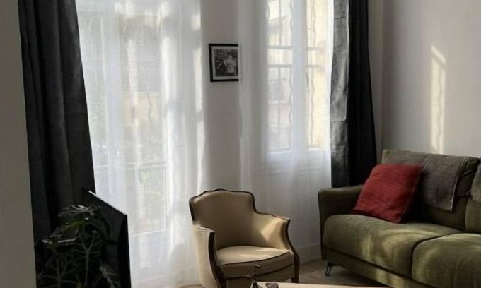 Aubervilliers Apartment | Appartement Cosy et Lumineux "chez Dina et Jérôme"
