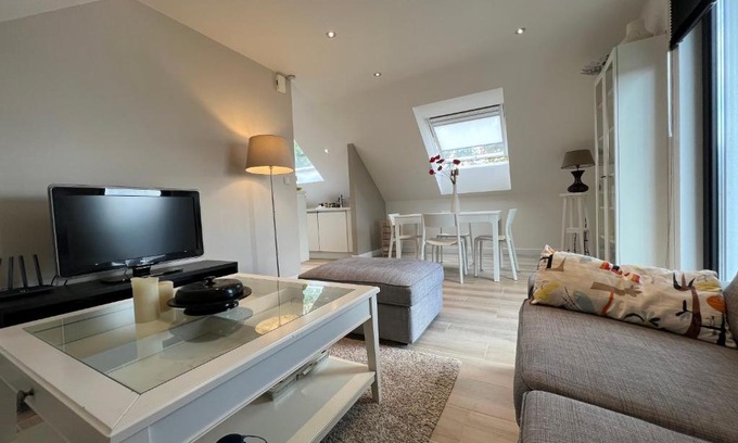 Huy Apartment | Appartement cosy pour 1 personne/couple +parking