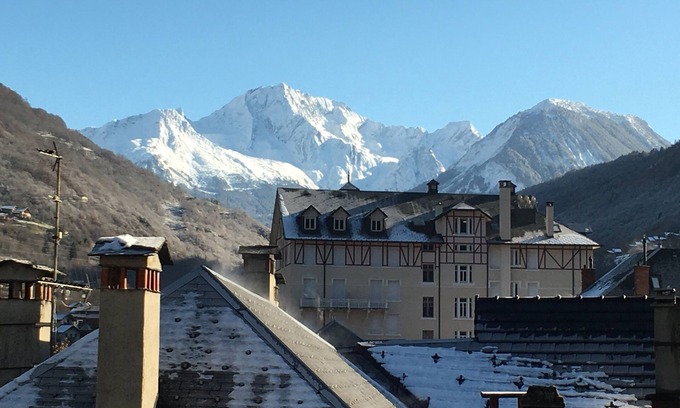 Brides-les-Bains Apartment | Appartement Dernier Étage Terrasse vue Vanoise Grand Confort