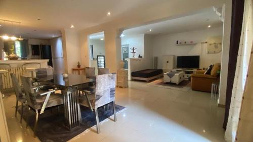 Annaba Apartment | Appartement Duplex T3 Bien Situé