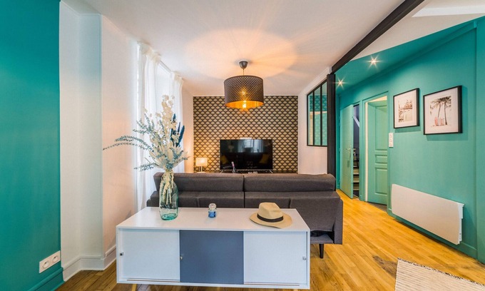 Brive-la-Gaillarde Apartment | ★ Appartement ★ Contemporain ★ Coloré
