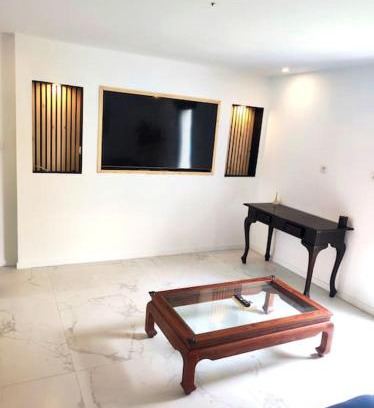 Le Perreux-sur-Marne Apartment | Appartement moderne proche Paris, aéroport et disneyland