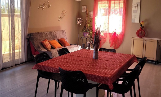 Portiragnes-Plage Condo | Appartement Front de mer à 20 Mètres de la Plage
