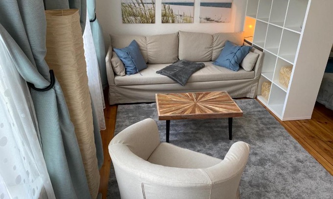Innenstadt Apartment | Appartement großzügiges 2-Zimmer-Appartement im Zentrum von Potsdam direkt an der Havel
