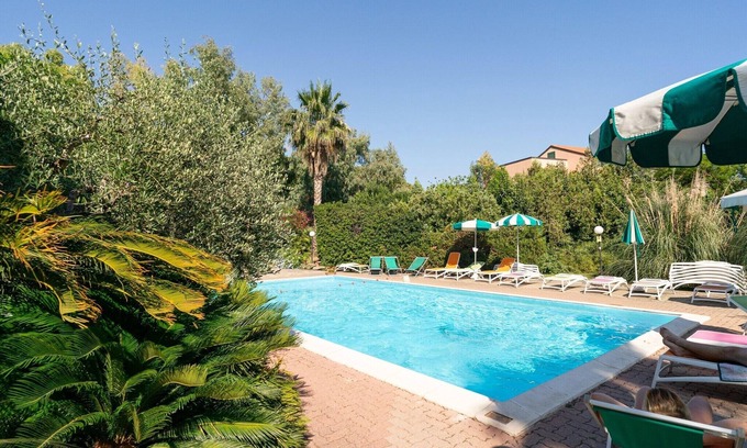 Loano Apartment | Appartement in Loano