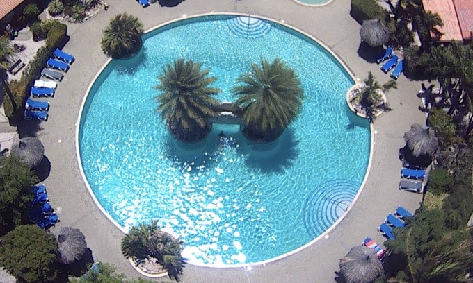 Santa Catharina Apartment | Appartement Kas di Bami op Tropisch Resort met Zwembad