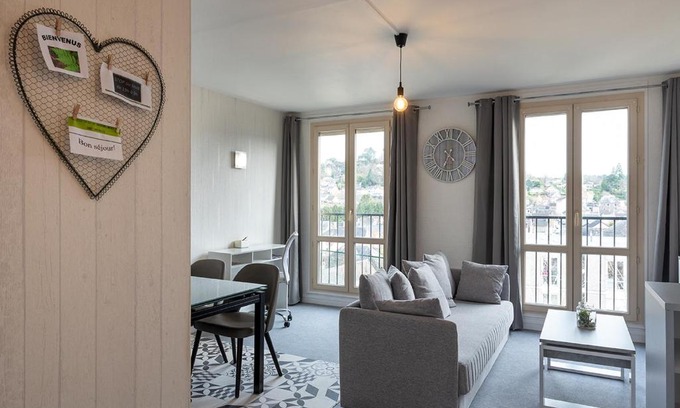 Brive-la-Gaillarde Apartment | Appartement le Monédières
