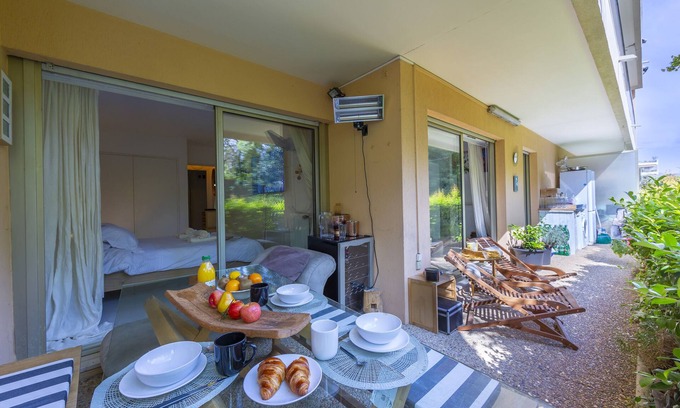 Fabron Apartment | Appartement Les Cyclamens, Nice, France