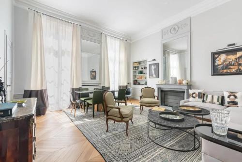Notre-Dame-des-Champs Apartment | Appartement luxueux/historique proche bon marché