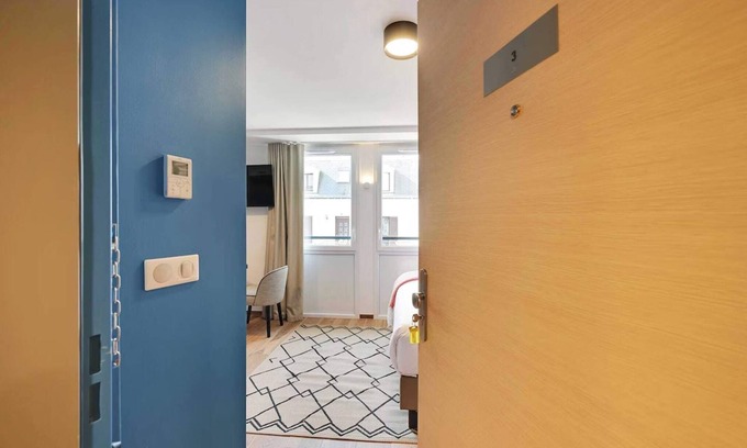 Vanves Apartment | Appartement Martin #33 - Rooftop & AC