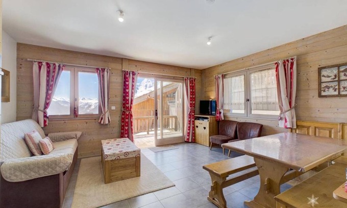 Les Eucherts Apartment | Appartement Moderne - 4 Pers, Parking, Wifi, Terrasse - FR-1-398-614