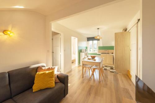 Aurillac Apartment | Appartement Moderne, Confortable et Bien Situé