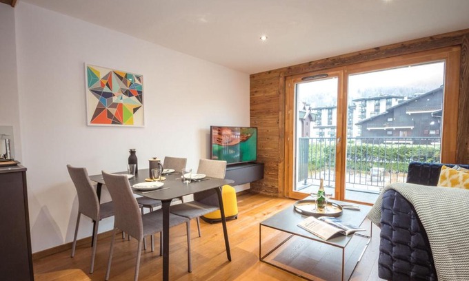 Chamonix City Centre Apartment | Appartement neuf et équipé au centre de Chamonix - FR-1-343-220