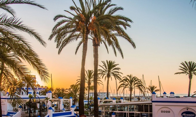 Estepona Apartment | Appartement Palmeras Puerto Paraiso Estepona