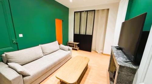 Republique - Tolstoi Apartment | Appartement proche des transports
