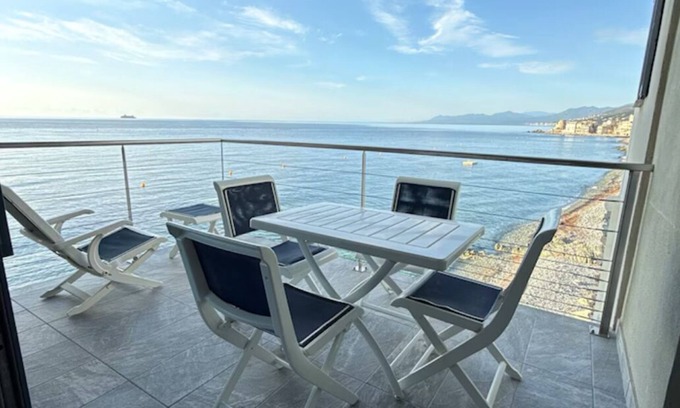 Brando Apartment | Appartement Situé à 5 Mètres de la mer