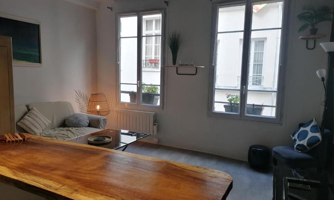 Saint-Merri Apartment | Appartement St Martin