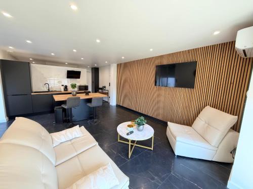 Rodez Apartment | Appartement standing calme
