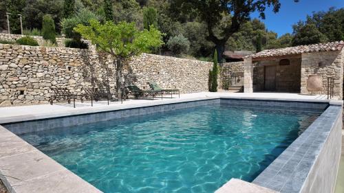 La Motte-dʼAigues Apartment | Appartement superbe dans Bastide