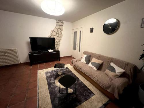 Fresnes Apartment | Appartement sympa