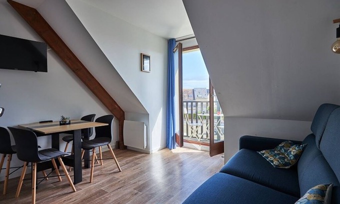 Cabourg Apartment | Appartement T2 Dans Résidence Calme et Verdoyante Près de la mer