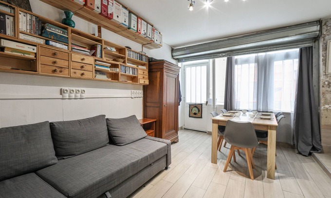 Quartier Saint-Ambroise Apartment | Appartement Ternaux - Welkeys