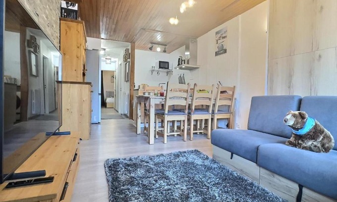 Le Lavachet Apartment | Appartement Tignes 2100 - 4-6 personnes - 1 chambre - 4 lits - Wifi haut débit - Parking couvert inclus